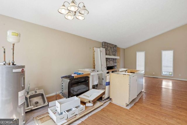 212 Trickum Hills Lane, Woodstock, GA 30188