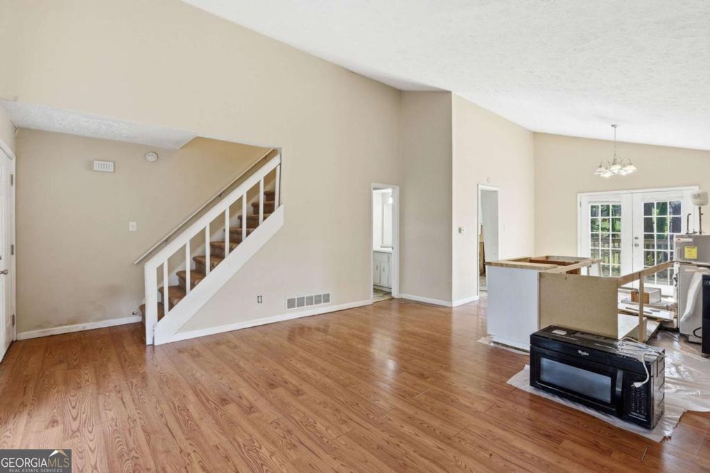 212 Trickum Hills Lane, Woodstock, GA 30188