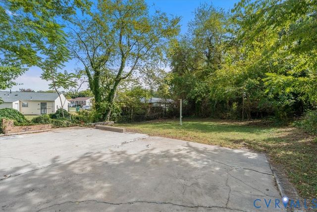 924 Lee Ave, Petersburg, VA 23803