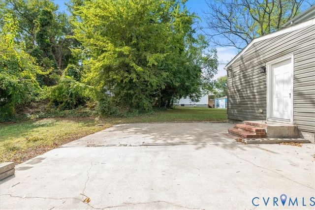924 Lee Ave, Petersburg, VA 23803