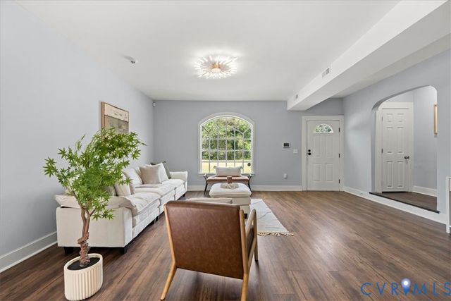 924 Lee Ave, Petersburg, VA 23803