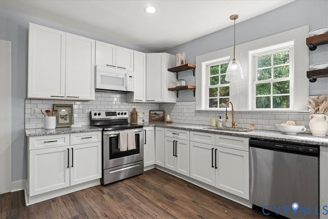 924 Lee Ave, Petersburg, VA 23803