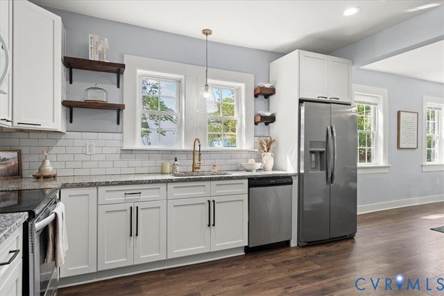 924 Lee Ave, Petersburg, VA 23803