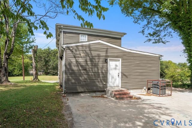 924 Lee Ave, Petersburg, VA 23803