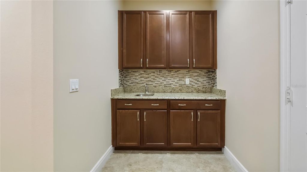 Image 18 of property listing at 9010 REFLECTION POINTE DRIVE, Windermere, FL 34786