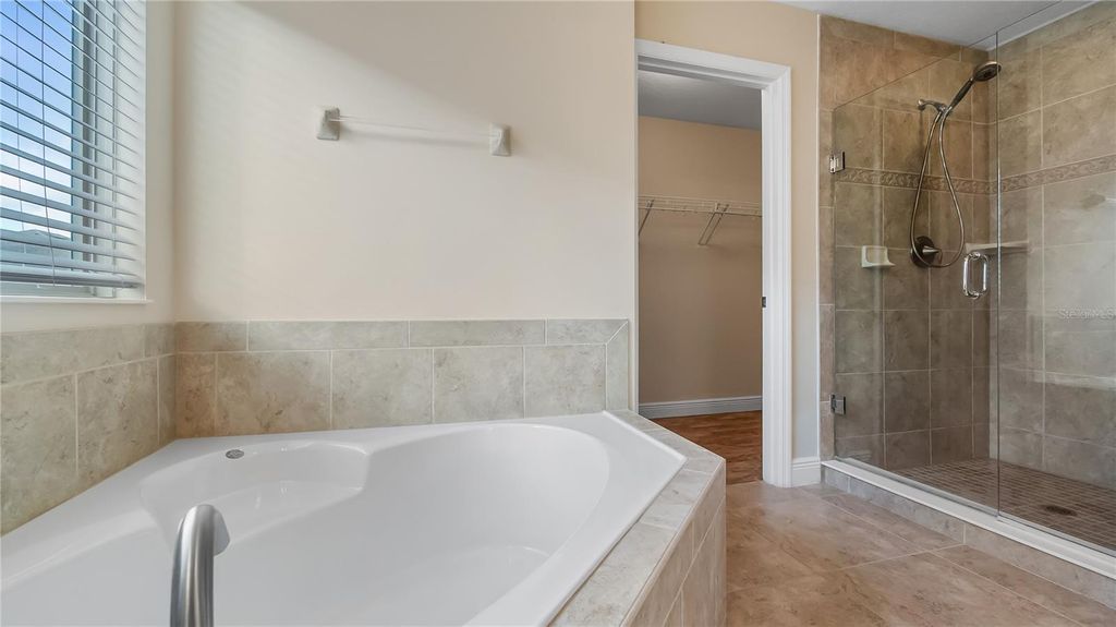 Image 33 of property listing at 9010 REFLECTION POINTE DRIVE, Windermere, FL 34786