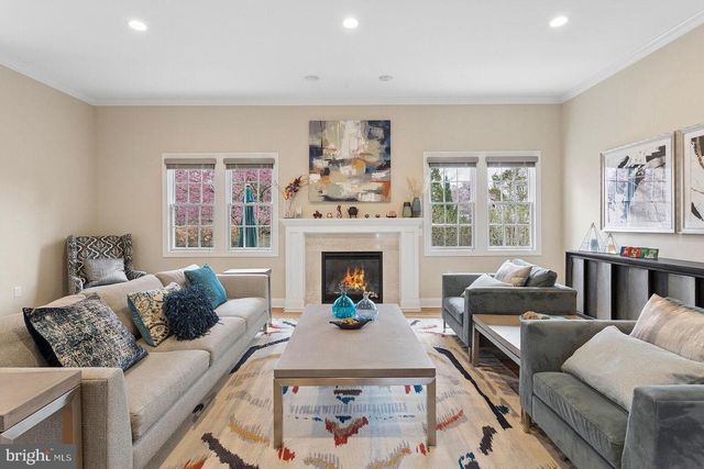 29 DEMPSEY AVE, Princeton, NJ 08540