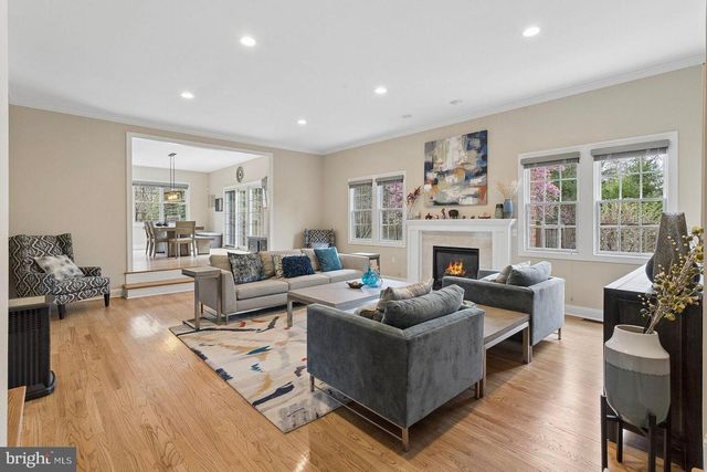29 DEMPSEY AVE, Princeton, NJ 08540