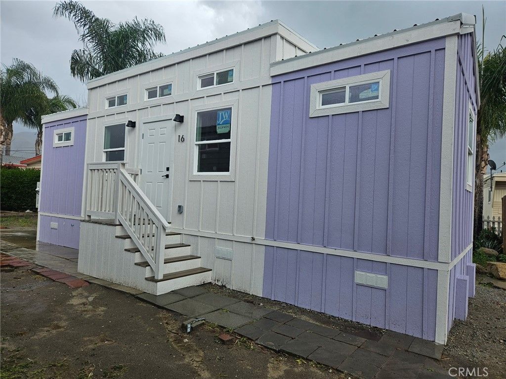 501 S Mistletoe 16, San Jacinto, CA 92582