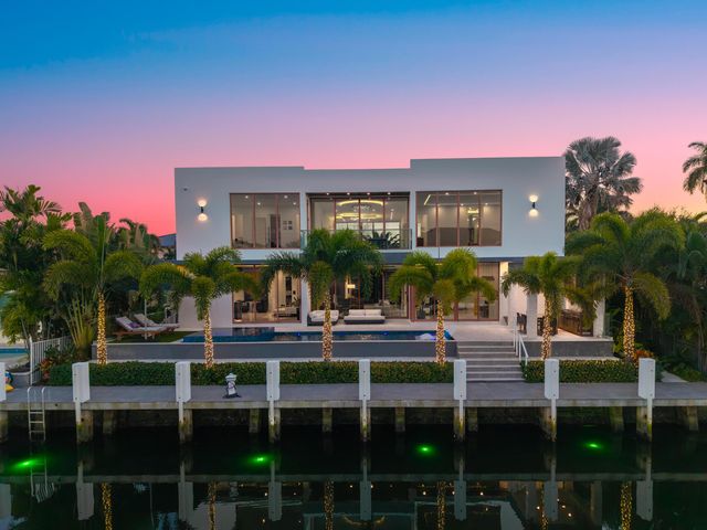 2631 NE 48TH Court, Lighthouse Point, FL 33064