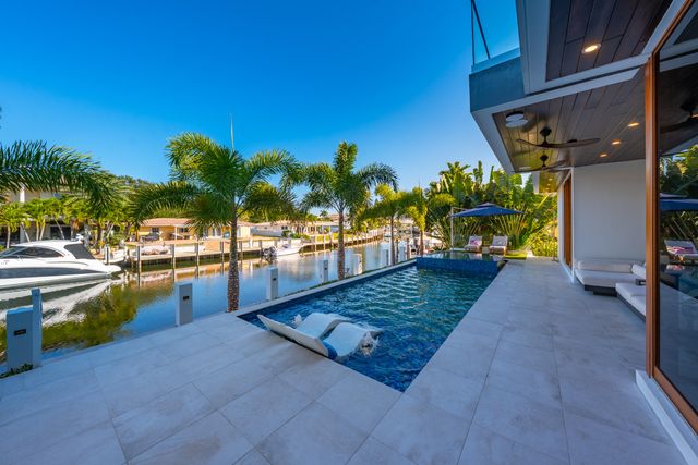 2631 NE 48TH Court, Lighthouse Point, FL 33064