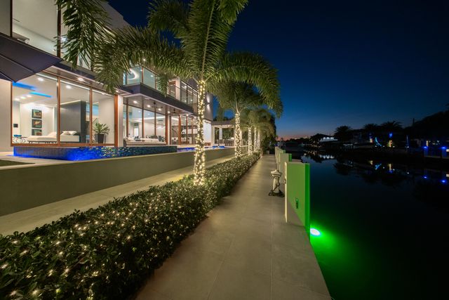 2631 NE 48TH Court, Lighthouse Point, FL 33064