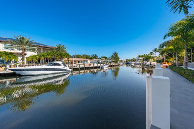 2631 NE 48TH Court, Lighthouse Point, FL 33064