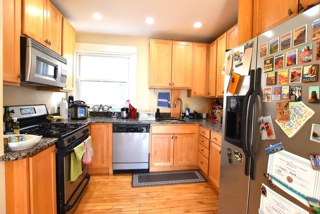 59 Sacramento Street 10, Cambridge, MA 02138