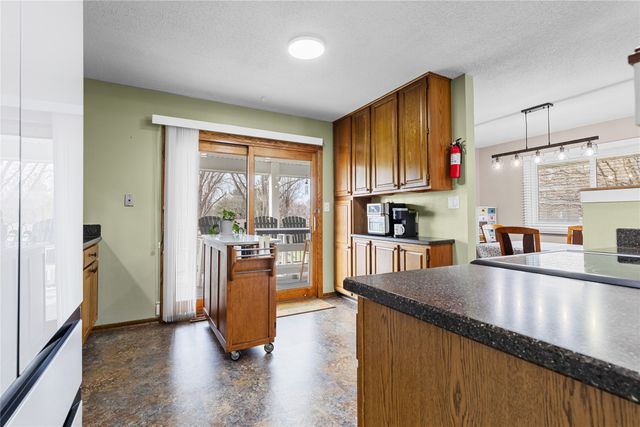 601 N 12th Street, Indianola, IA 50125