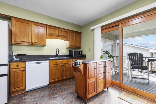 601 N 12th Street, Indianola, IA 50125