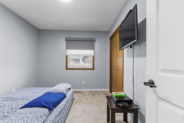 601 N 12th Street, Indianola, IA 50125