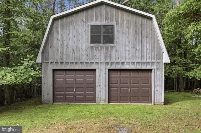 351 WHITETAIL DR, Berkeley Springs, WV 25411