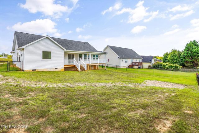 102 Huntington Blvd, Madisonville, TN 37354