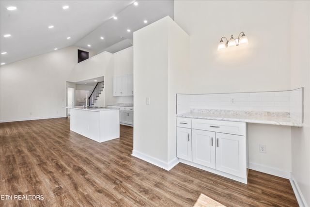 102 Huntington Blvd, Madisonville, TN 37354