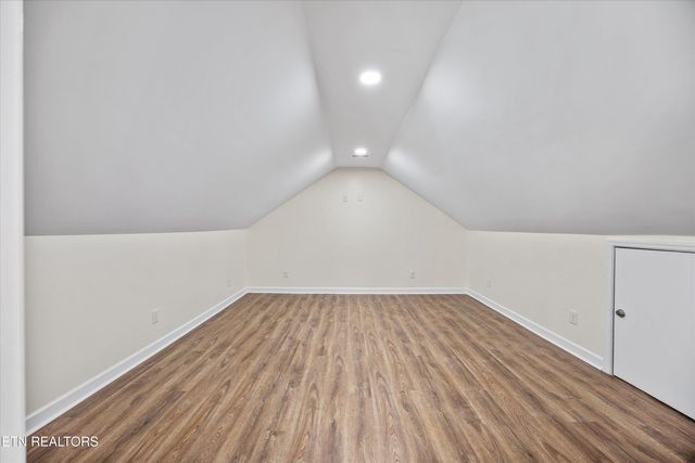 102 Huntington Blvd, Madisonville, TN 37354