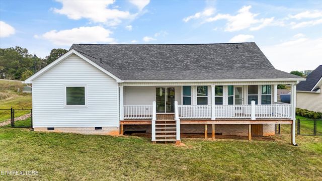 102 Huntington Blvd, Madisonville, TN 37354