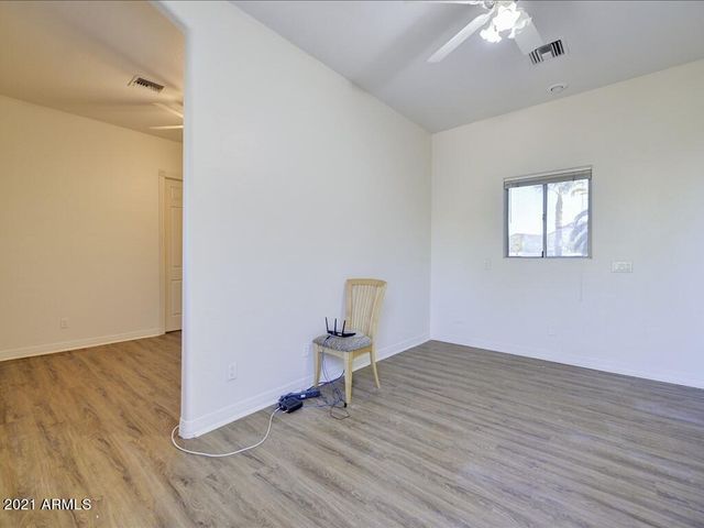 8704 E LOS GATOS Drive, Scottsdale, AZ 85255