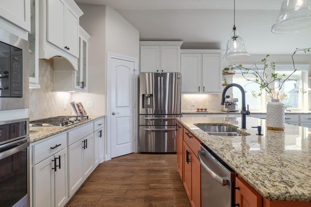 173 Santa Maria ST, Georgetown, TX 78628