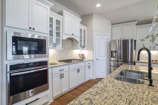 173 Santa Maria ST, Georgetown, TX 78628