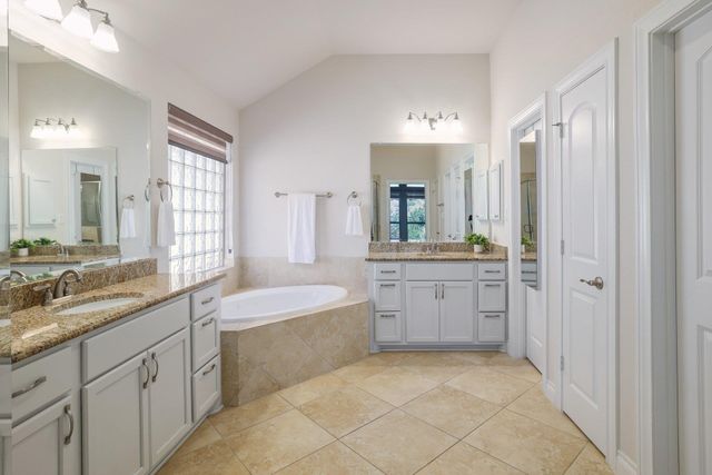 173 Santa Maria ST, Georgetown, TX 78628