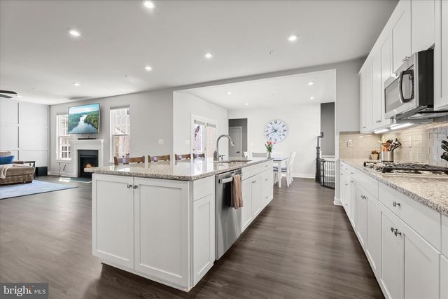 6207 ISLINGTON ST, Middle River, MD 21220