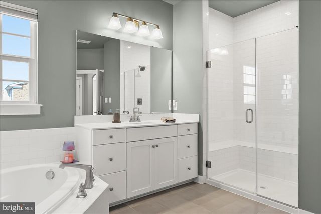 6207 ISLINGTON ST, Middle River, MD 21220