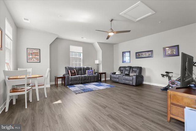 6207 ISLINGTON ST, Middle River, MD 21220