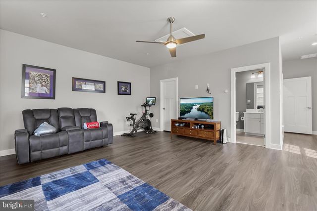 6207 ISLINGTON ST, Middle River, MD 21220