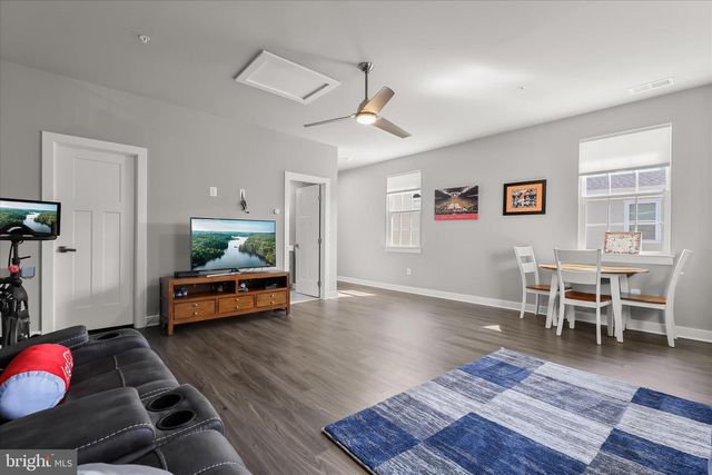 6207 ISLINGTON ST, Middle River, MD 21220