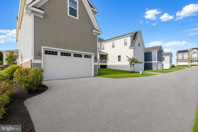 6207 ISLINGTON ST, Middle River, MD 21220
