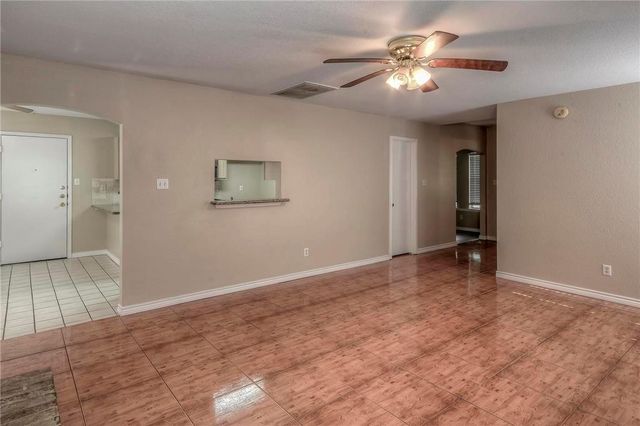 19223 Twin Buttes Drive, Tomball, TX 77375