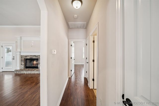 3823 Oakwood Drive, Pryor, OK 74361