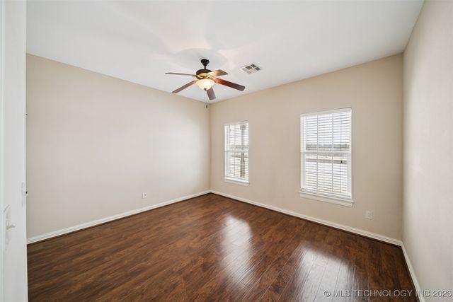 3823 Oakwood Drive, Pryor, OK 74361