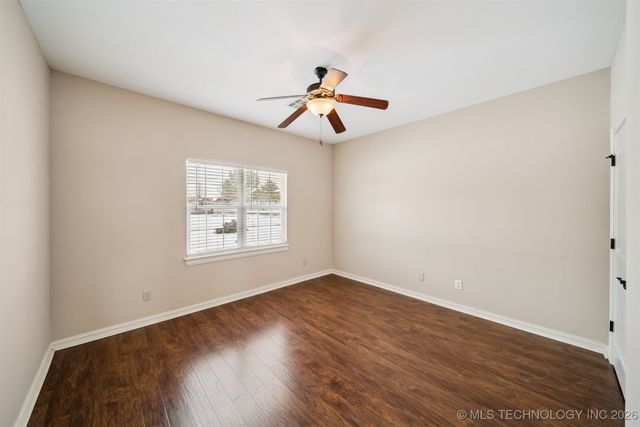 3823 Oakwood Drive, Pryor, OK 74361