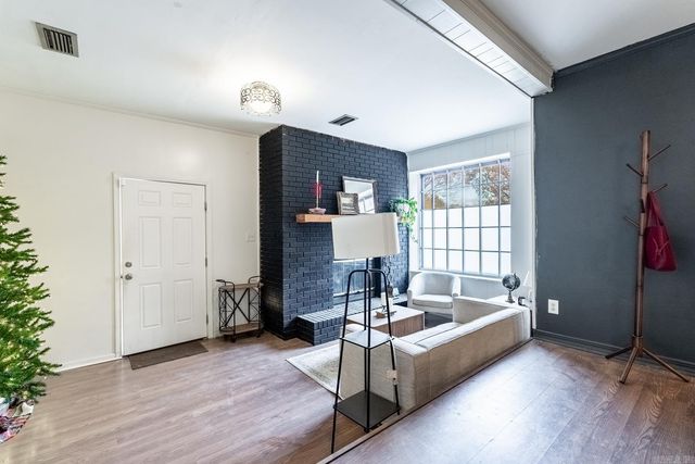 31 Allyson Circle, Little Rock, AR 72209