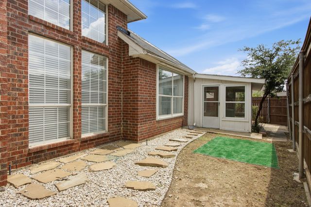 3117 Irvine Drive, Carrollton, TX 75007