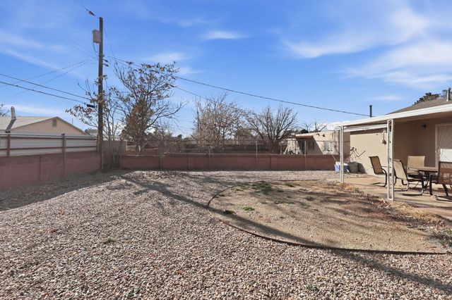 9620 Aspen Avenue NE, Albuquerque, NM 87112