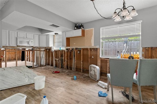 1425 S Ozello Trail, Crystal River, FL 34429