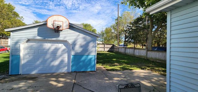 219 E Water STREET, Watertown, WI 53094