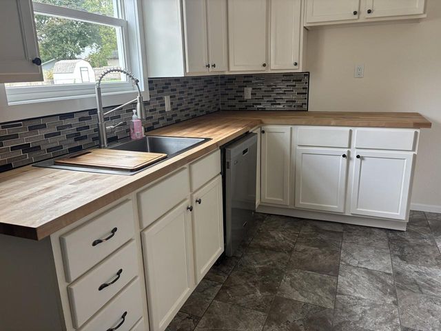 219 E Water STREET, Watertown, WI 53094