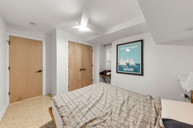 2422 N Seminary Avenue, Chicago, IL 60614