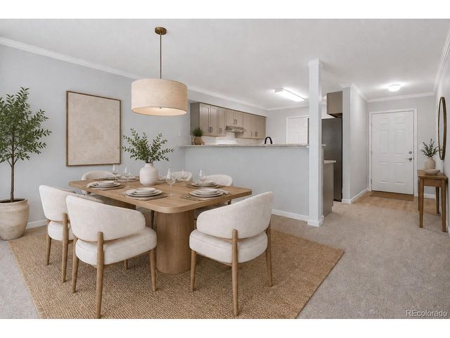 5667 S Urban St 201, Littleton, CO 80127