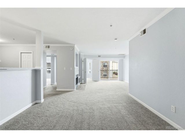 5667 S Urban St 201, Littleton, CO 80127