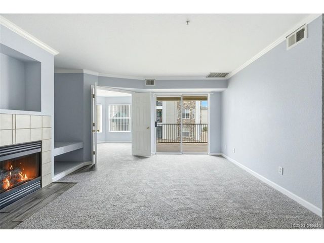5667 S Urban St 201, Littleton, CO 80127